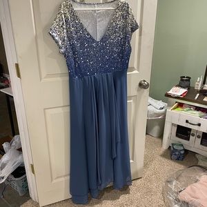 A line blue dress